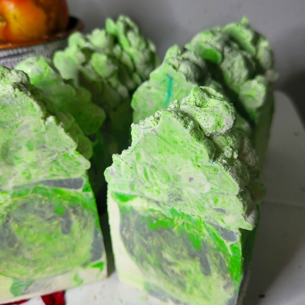 2 patchouli scented with loofah soap bars - Picture 4 of 16